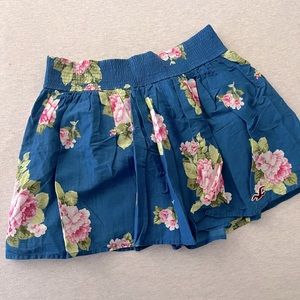 Hollister Skirt